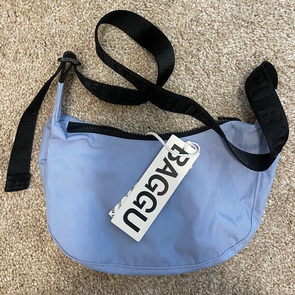 Baggu Small Crescent Bag